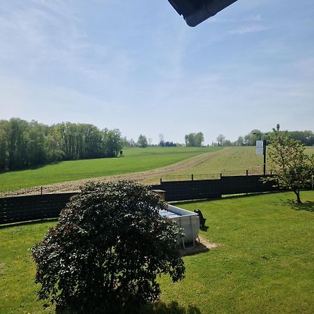 Hoeher Auszeit- Bergisch Schoen Wiehl Exterior photo
